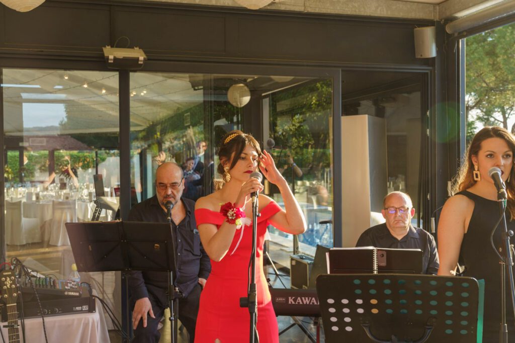 66e98ac7-bda2-4a6d-8685-02c60ca6c52e